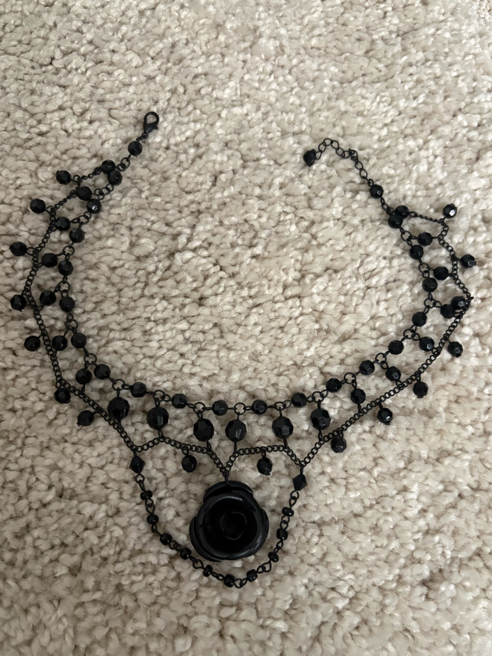 Vintage Black Beaded Rose Pendant Choker Necklace - Women Jewelry